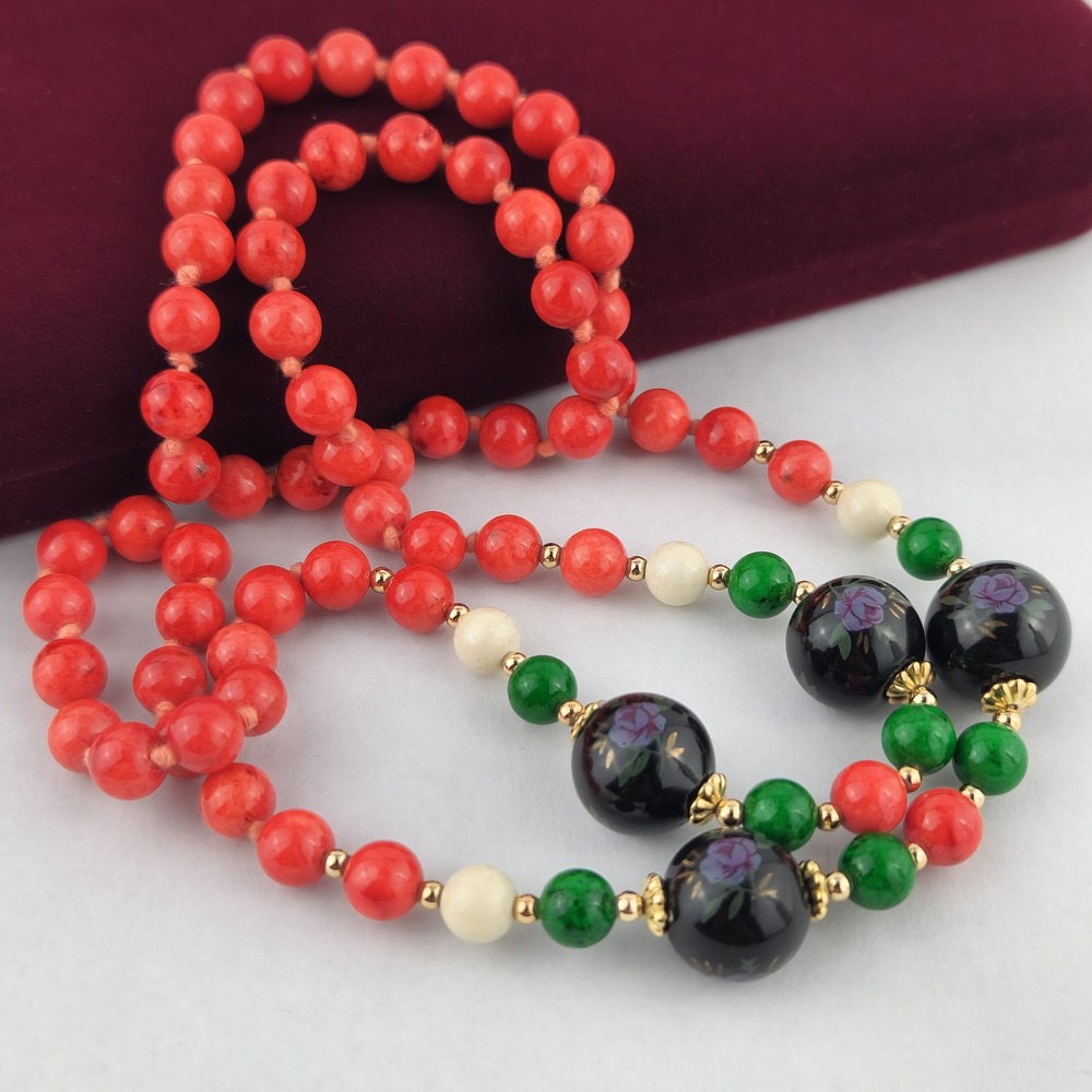 Vintage Hand Painted Floral Bead Necklace Red Green Black Knotted Long Strand